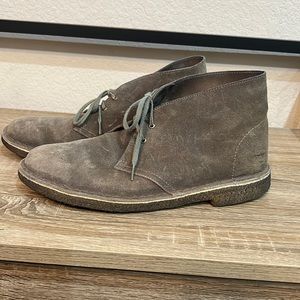 Brown suede Clarks chukka boots. Size 11